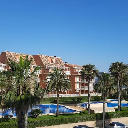Apartamento En 1ª Linea Apartment *